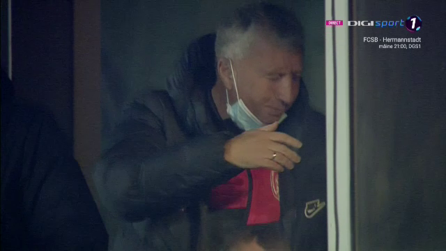 Petrescu, REACTIE IREALA dupa ce a vazut ce Cestor s-a rupt! I-a venit sa PLANGA in tribuna! Ce a putut sa faca_12