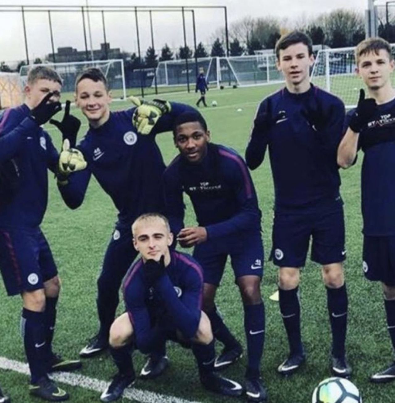 SOCANT: Jucatorul care visa sa fie star la City S-A SINUCIS dupa ce a aflat ca nu mai e nevoie de el la club! Anuntul teribil al lui City_5