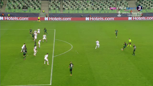 Nuuuu, Baluta, nuuu asa! I-a scos de doua ori la aceeasi faza din offside pe maghiari. Gol la cateva secunde dupa ce a intrat in teren!_3
