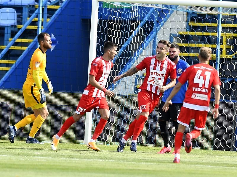 UTA Arad e pe loc de playoff dupa victoria cu Botosani! Un fotbalist de-al echipei are un mesaj transant: "UTA e o echipa mare, nu cum cred unii!"