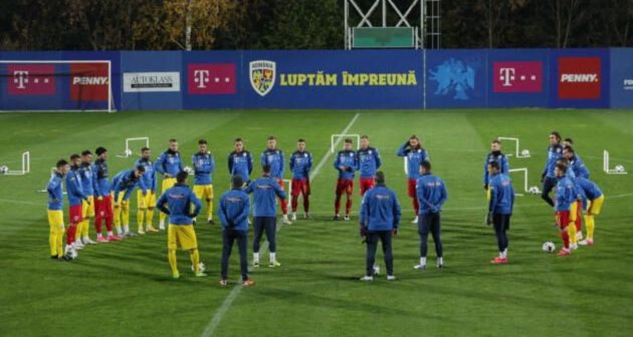 Meci intre rosii si galbeni in loc de Romania - Norvegia! Radoi s-a dus in tribuna sa vada meciul! Meci NEBUN de 30 de minute: Dica a jucat si el_1