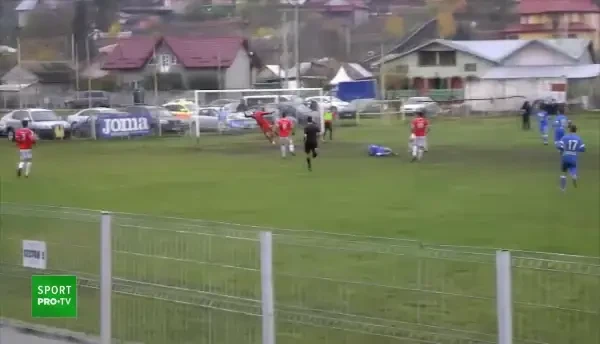 GOLUL SECOLULUI s-a marcat in liga a 3-a din Romania! Mai tare decat tot ce ai vazut la Ronaldo, Zlatan si Messi! Golul face inconjurul lumii