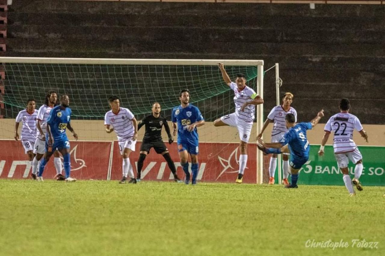 A fost aproape de Monaco, dar vrea sa joace in liga a 3-a din Romania! Isi cauta echipa pe net: