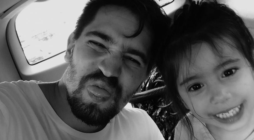 EXCLUSIV | A fost vandut de parinti pe 10 000 $ cand avea 3 luni, apoi s-a indragostit de Romania cand i s-a spus de unde e! A venit sa se faca fotbalist in Liga 1! Povestea care bate ORICE scenariu_9