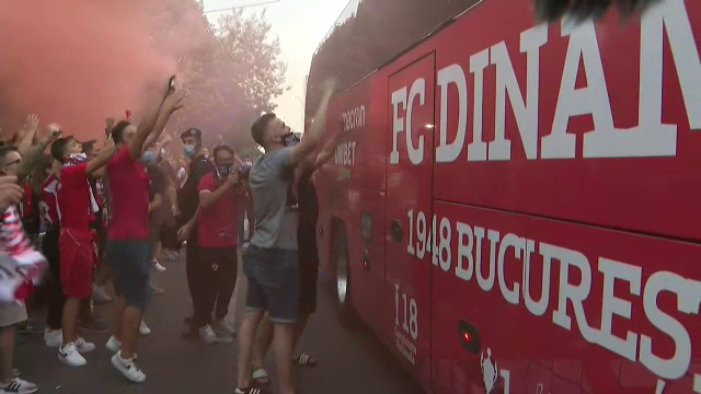 EXCLUSIV | Ultrasii mascati l-ar fi asteptat pe seful lui Dinamo in fata CAMEREI DE HOTEL si l-ar fi amenintat! Momente incredibile in HAOSUL de la Dinamo
