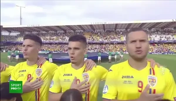 ADIO, GALBEN! Romania, echipamente spectaculoase pentru Jocurile Olimpice! Tricourile au fost prezentate in exclusivitate de www.sport.ro