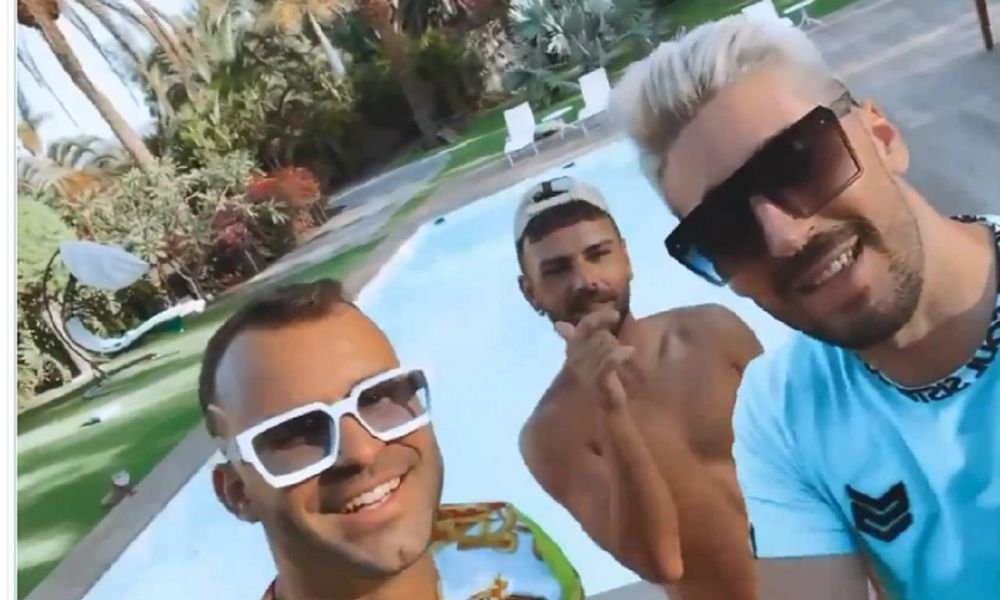 Soc in vestiarul lui Neymar si Mbappe! L-a sunat iubita si a uitat de milioanele seicilor! A FUGIT in Ibiza si a petrecut animalic_4