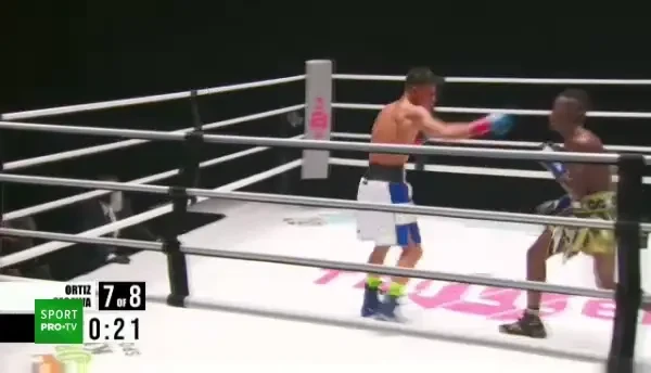Ortiz l-a batut pe Segawa prin KO in repriza a 7-a!