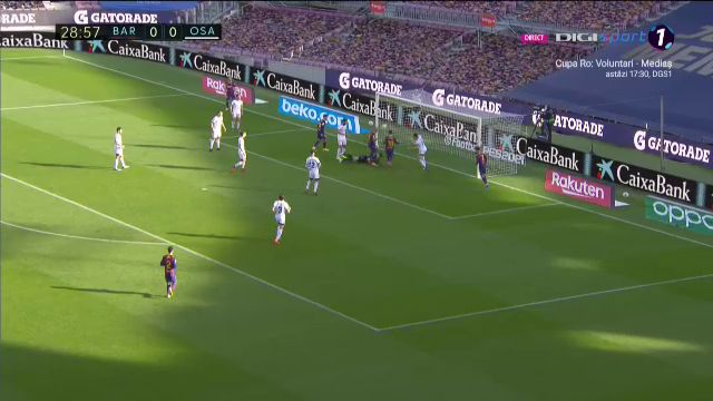 De la un zeu la altul! Imaginea care face inconjurul lumii! Messi, la un pas de NEBUNIA ANULUI in onoarea lui Maradona! Ce s-a intamplat la faza in care TOATA Planeta si-a amintit de Diego_2