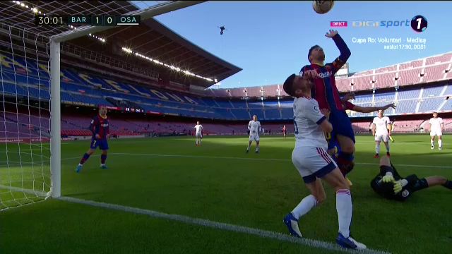 De la un zeu la altul! Imaginea care face inconjurul lumii! Messi, la un pas de NEBUNIA ANULUI in onoarea lui Maradona! Ce s-a intamplat la faza in care TOATA Planeta si-a amintit de Diego_6