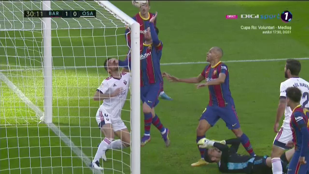 De la un zeu la altul! Imaginea care face inconjurul lumii! Messi, la un pas de NEBUNIA ANULUI in onoarea lui Maradona! Ce s-a intamplat la faza in care TOATA Planeta si-a amintit de Diego_9