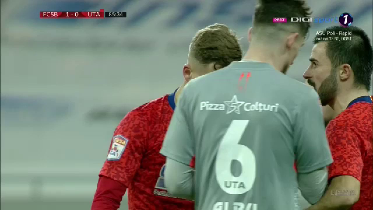 S-a dus furios dupa el si colegii au trebuit sa intervina! Ce s-a intamplat intre stelisti chiar pe teren la o faza care nu anunta nimic_1