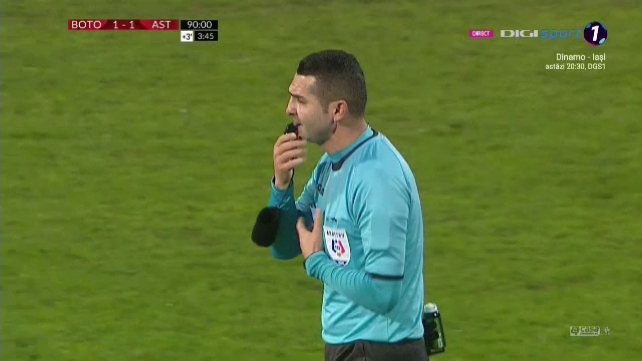 GENIAL! Croitoru s-a dus DIRECT la arbitru dupa meci: