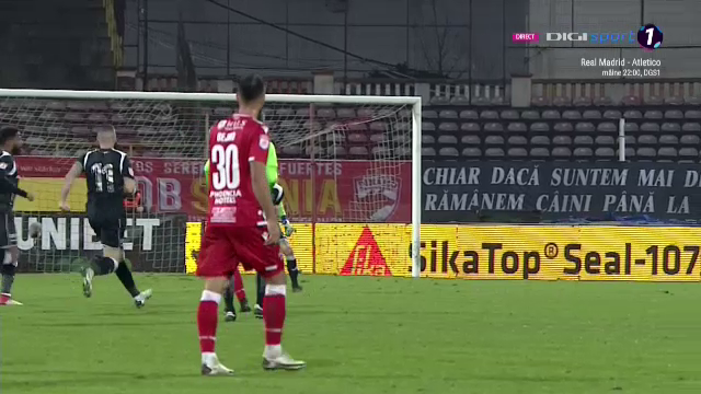 VIDEO: Iar o sa se vorbeasca de Dinamo in TOATA Europa! GOL MONDIAL pentru Anton! A tras FANTASTIC de la 30 de metri_10