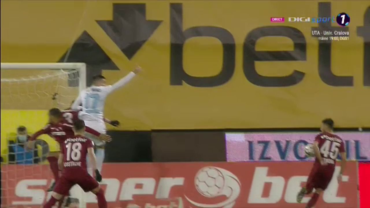 E DEFINITIA HENTULUI! Ce spun REGULILE internationale despre faza la care FCSB a cerut penalty in minutul 2! Totul s-a petrecut sub ochii lui Kovacs_5