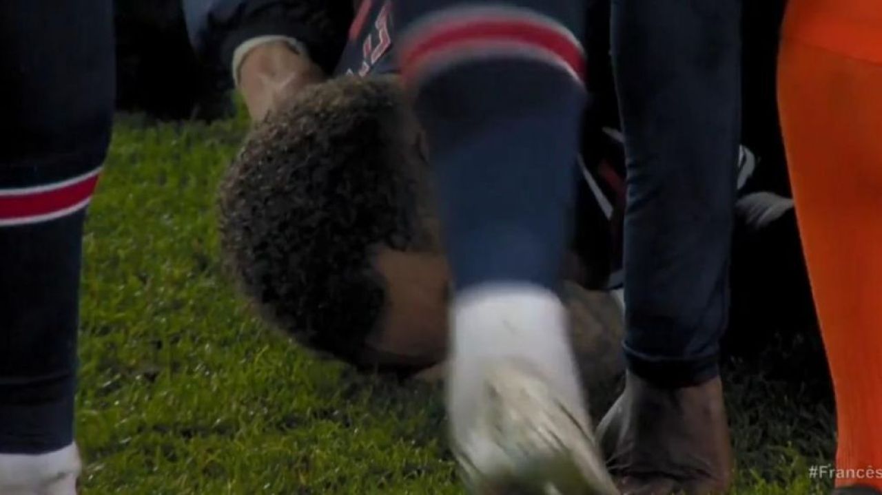ATENTIE, IMAGINI SOCANTE! Neymar, accidentare CUTREMURATOARE! A inceput sa urle de durere si sa planga! Stirea face inconjurul lumii_6