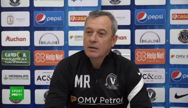 "Ma intereseaza mai putin spectacolul." Mircea Rednic i-a bagat pe fotbalistii Viitorului in sedinta! Ce le-a transmis inaintea meciului cu Botosani