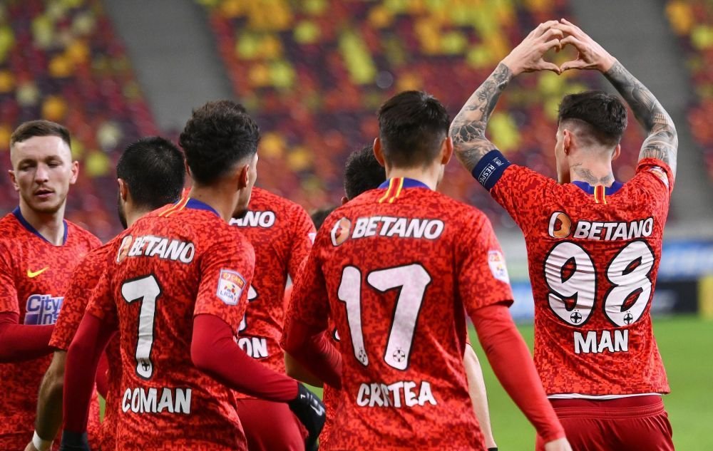 Nu se supara nimeni azi daca era 4-0! Jucatorii FCSB-ului viseaza deja la REVANSA cu CFR dupa victoria URIASA cu Craiova! Ce a spus capitanul Tanase la finalul meciului