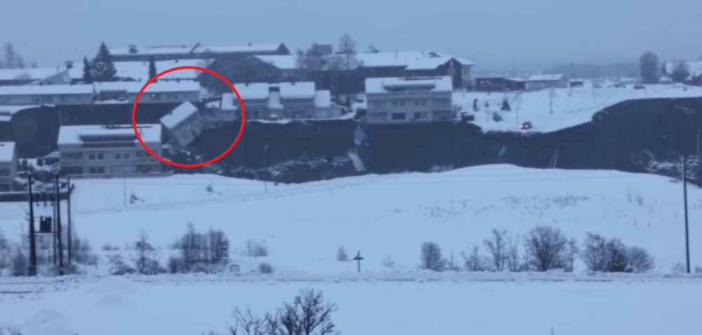 Atentie, imagini CUTREMURATOARE! Momentul in care satul se PRABUSESTE in prapastie! Clipe de groaza pentru mii de oameni in Norvegia! Ce s-a intamplat