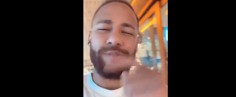 Aroganta maxima pentru Neymar! Le-a aratat jurnalistilor unde a tinut supermodelele in noaptea de Revelion! Imaginile care au ajuns in toata lumea