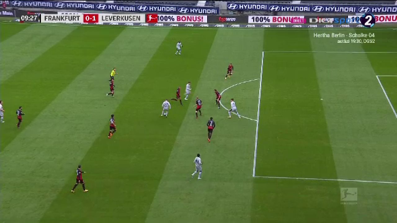 COLOSAL! S-a marcat golul anului de pe 2 ianuarie?! Faza pe care un jucator dintr-o suta de mii o poate reusi! Ce a facut Amiri de la Leverkusen_9