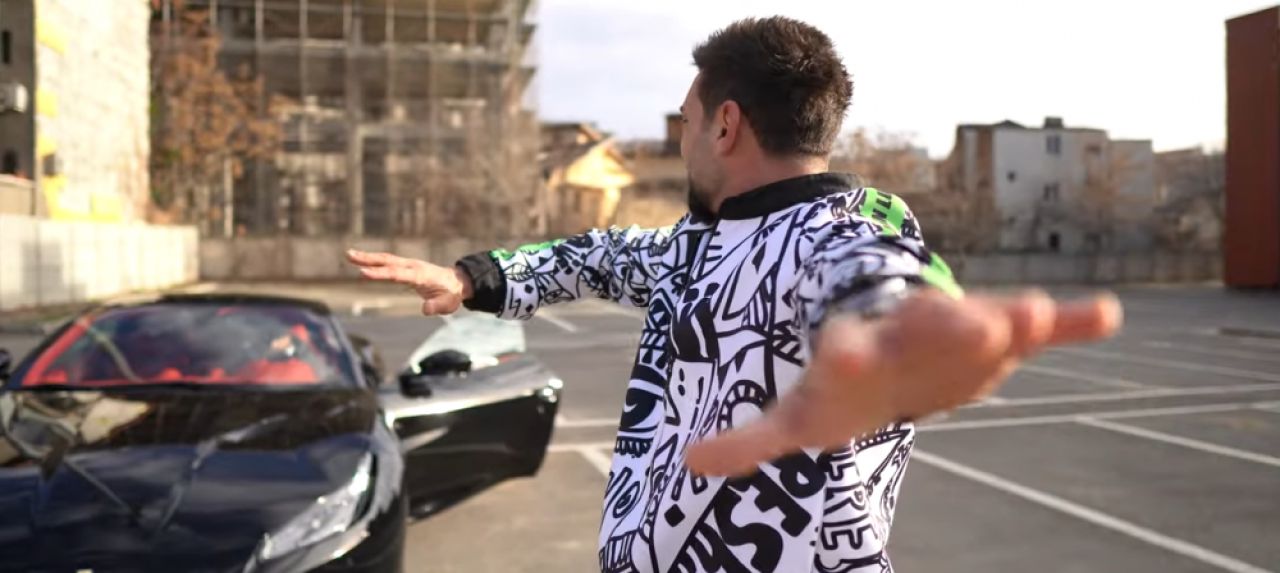 Fotbalistul din Liga 1 cu 79 de minute jucate TOT sezonul conduce un Ferrari de 200 000 de euro! Gest INCREDIBIL al pustiului: s-a oferit sa i-o dea lui Dorian Popa: