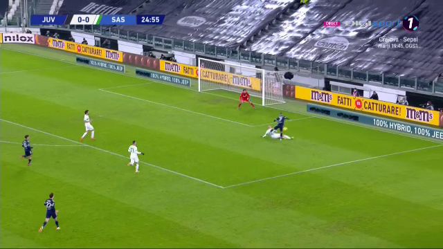Chiriches l-a INFURIAT pe Ronaldo! A fost MONDIAL in fata ZEULUI de la Juventus, apoi a DORMIT la faza din care s-a facut 2-1_2