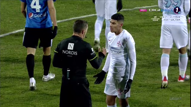 Coman n-a mai putut! S-a dus direct la Kovacs la pauza meciului cu Viitorul! Ce i-a reprosat starul lui Becali_11