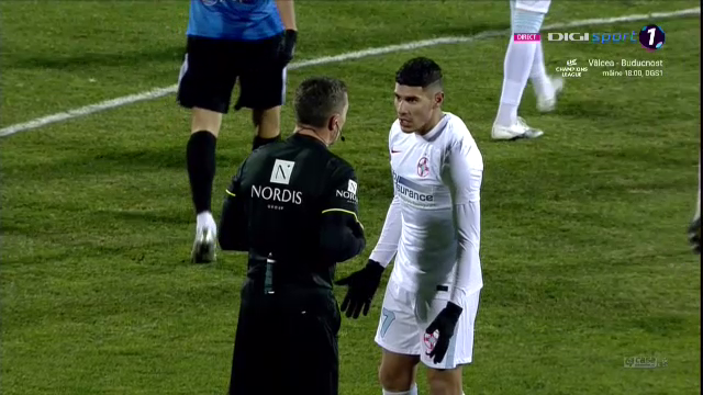 Coman n-a mai putut! S-a dus direct la Kovacs la pauza meciului cu Viitorul! Ce i-a reprosat starul lui Becali_12