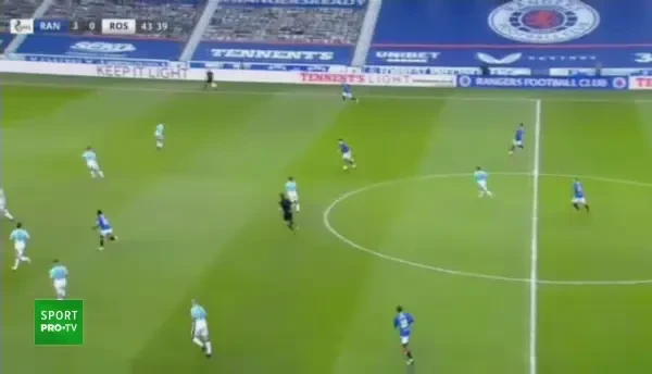 Ianis Hagi, sut superb, putin peste poarta!