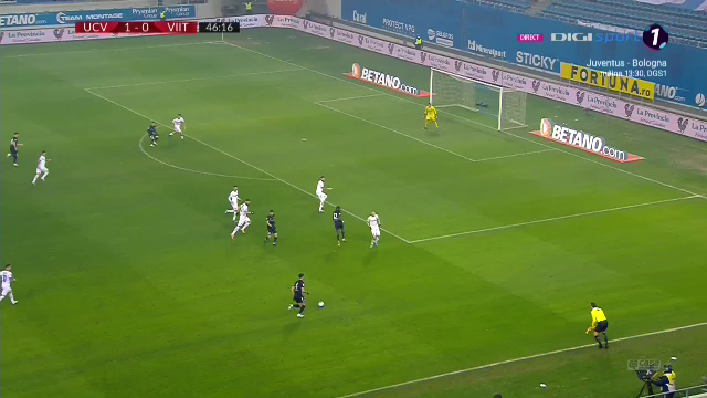 Aproape la fel de tare ca Van Persie! :) GOL MONDIAL marcat de Artean la Craiova! Cum a putut sa trimita dupa centrarea lui Dussaut_2