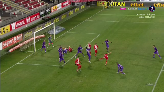 Zlatan, baby! Gol MINUNAT pentru noul brazilian din Liga 1! Executia DE KARATE a aruncat stadionul GOL in aer. Cum a marcat Roger pentru UTA_11