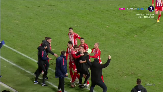 Zlatan, baby! Gol MINUNAT pentru noul brazilian din Liga 1! Executia DE KARATE a aruncat stadionul GOL in aer. Cum a marcat Roger pentru UTA_19