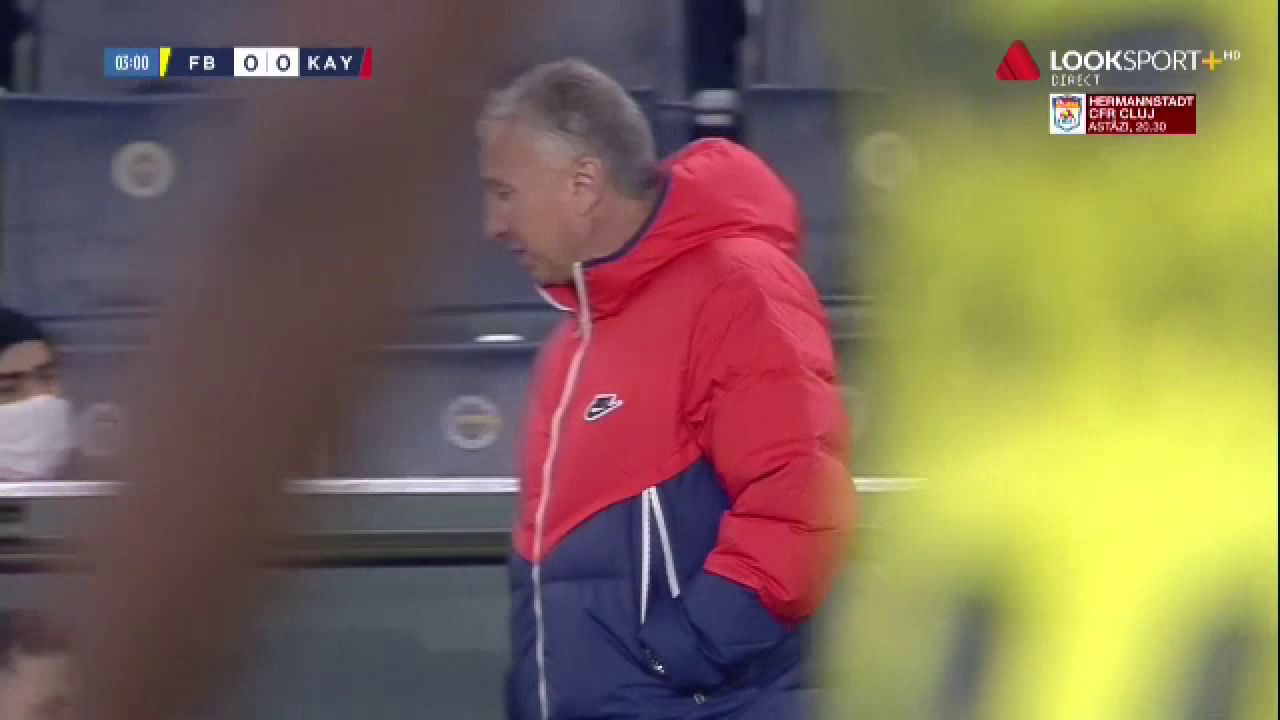 Petrescu, BATUT RAU de Fenerbahce. A plecat DIRECT la vestiare dupa meci. Doar Sapunaru a fost pe teren in Fener 3-0 Kayserispor_6