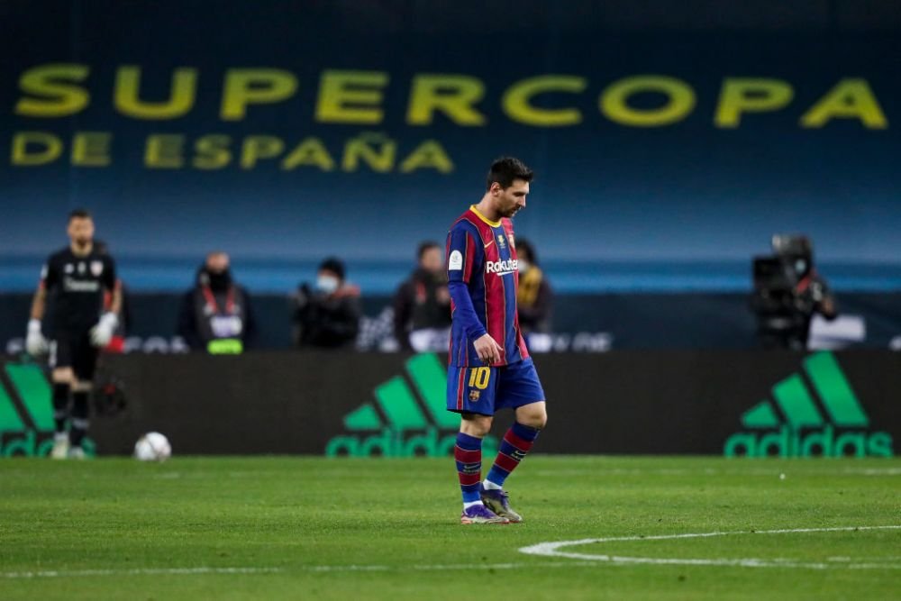 Situatie HALUCINANTA la Barcelona! Are datorii COLOSALE, dar ramane clubul cu cele mai mari INCASARI, chiar si in pandemie! Cum arata cluburile cu cele mai mari incasari din lume