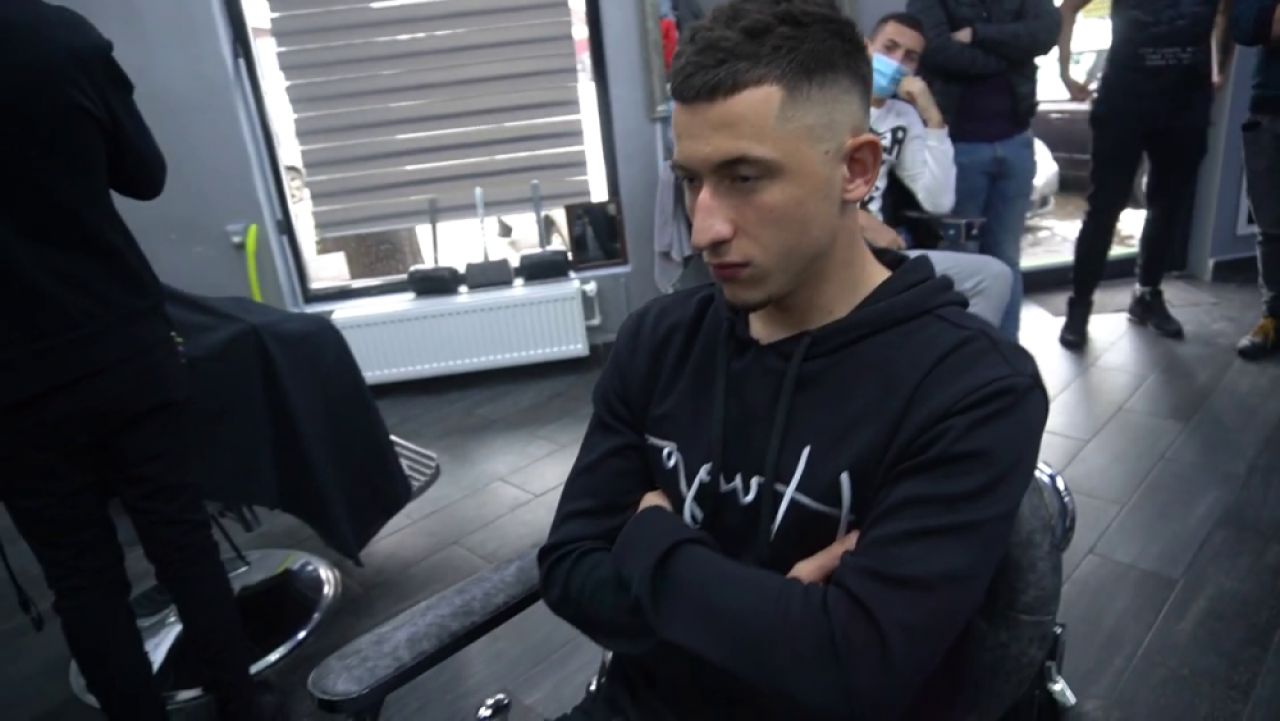 Inainte sa plece pe o suma RECORD din Romania, Man a fost cu Morutan, Coman si Vlad la frizer! Ce tunsori si-au ales vedetele de la FCSB_6