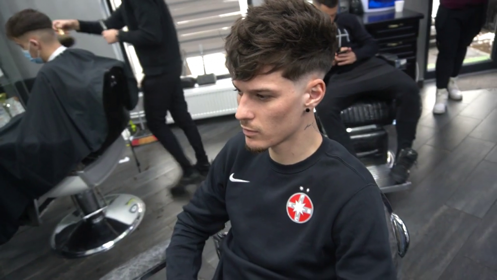 Inainte sa plece pe o suma RECORD din Romania, Man a fost cu Morutan, Coman si Vlad la frizer! Ce tunsori si-au ales vedetele de la FCSB_18