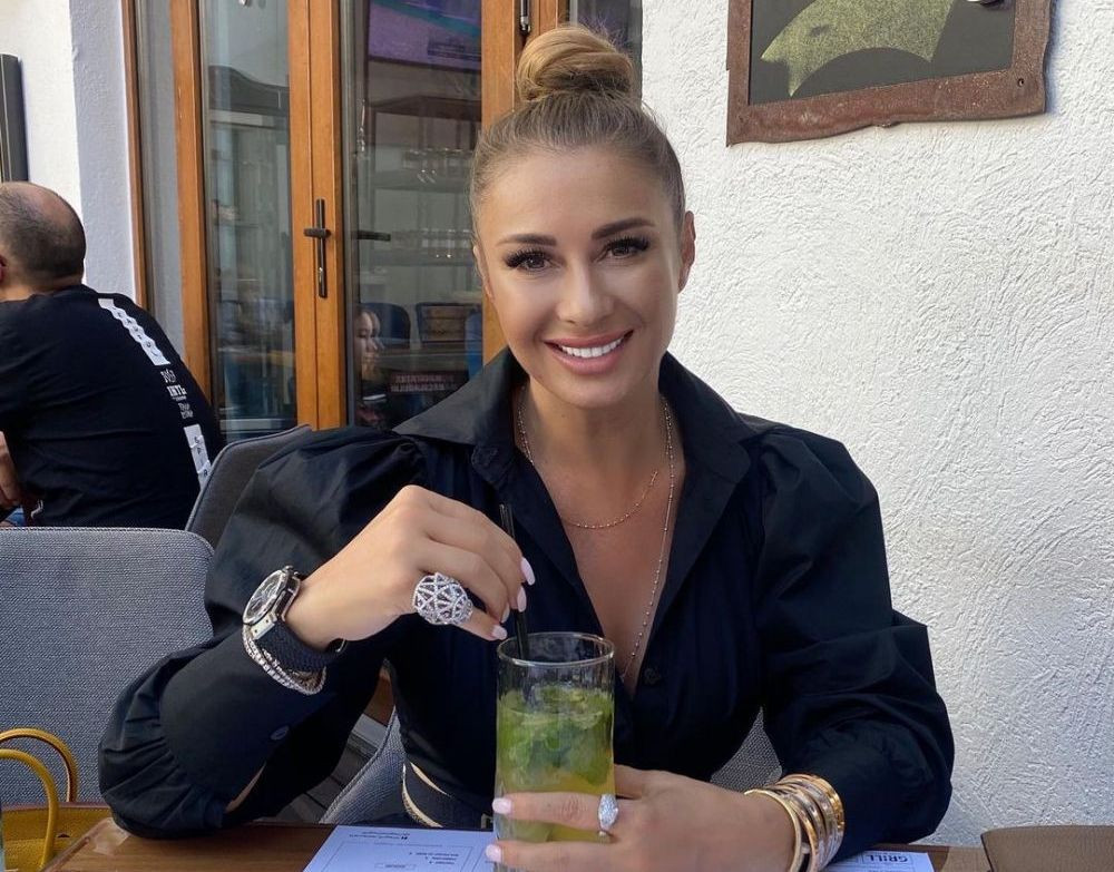 Anamaria Prodan continua ATACURILE la adresa familiei Becali: L-au amenintat pe Man ca il trimit la echipa a doua! Ce alt jucator ar mai fi fost AMENINTAT de patronul FCSB
