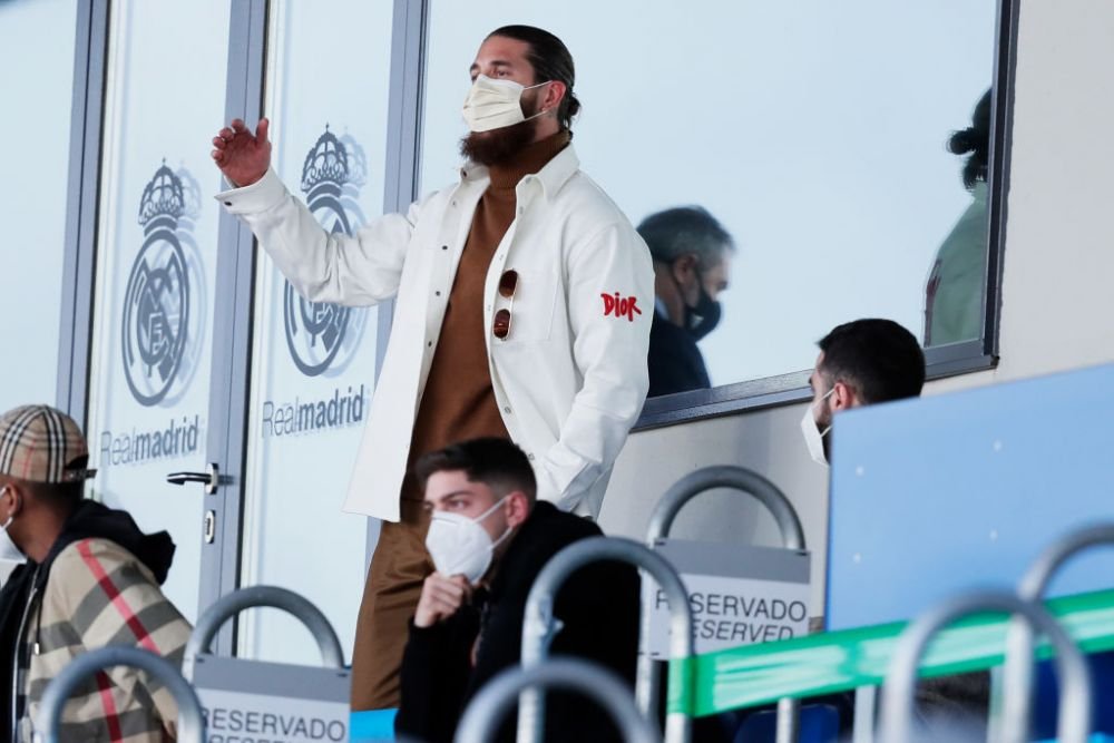 Maluma, tu esti?! :)) Aparitia care i-a lasat pe toti MASCA! Starul fotbalului care a atras toate privirile din tribune. Nu o sa il recunosti _5