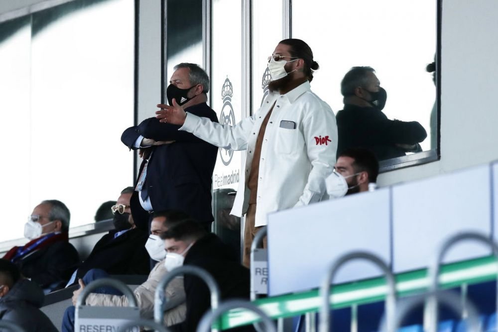 Maluma, tu esti?! :)) Aparitia care i-a lasat pe toti MASCA! Starul fotbalului care a atras toate privirile din tribune. Nu o sa il recunosti _8