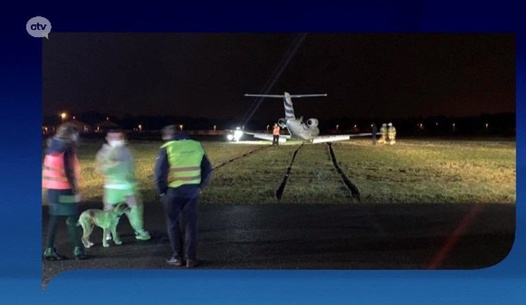Momente HORROR pentru Dries Mertens! Avionul cu care zbura in Belgia a aterizat pe langa pista! Imagini de necrezut_2
