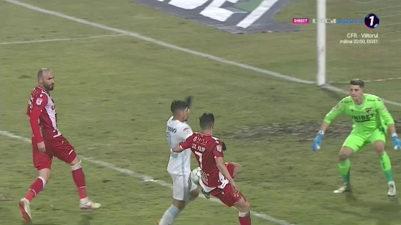 Messi, frate! :) Popescu, assist GENIAL pentru Coman: pasa dupa care s-a facut LUMINA in careul lui Dinamo_8