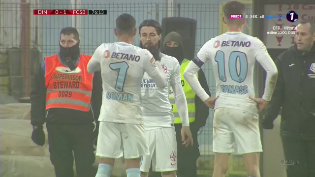 BARA VUKUSIC, la 10 minute dupa intrarea in derby! A scos si eliminarea lui Steliano Filip!_8