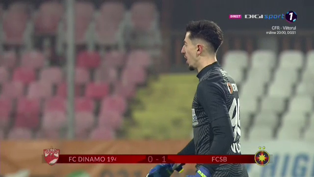 Vlad e acuzat ca a facut semne obscene in fata dinamovistilor! Scenele nevazute de la finalul meciului. Ce s-a intamplat_17