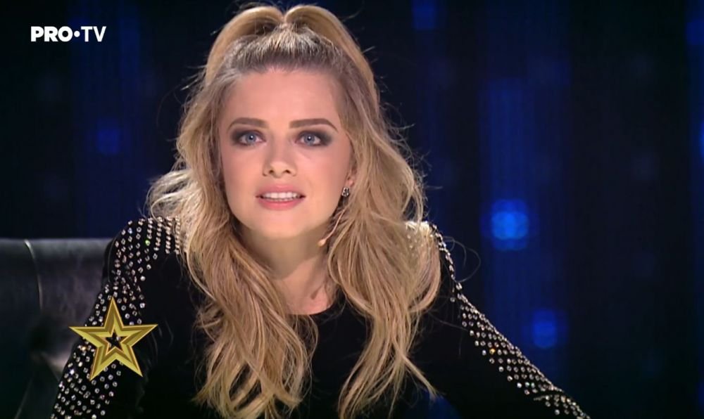 Alexandra Dinu, fosta sotie a lui Mutu, aparitie incredibila pe PRO TV, la Romanii au talent! S-a facut liniste cand a intrat in platou! Cum a intrat pe post_5