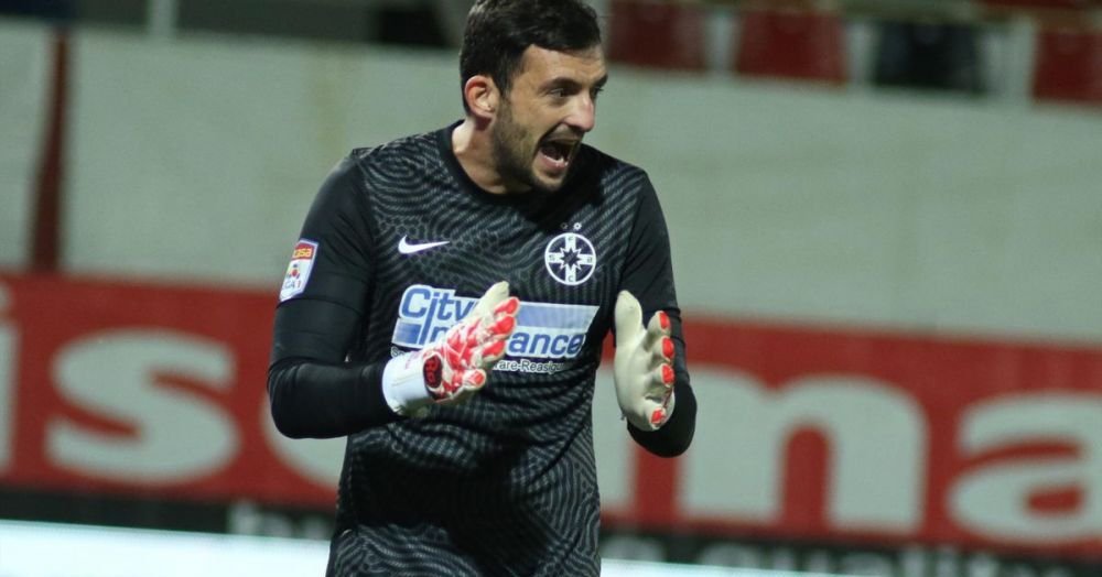 A lasat-o pe Dinamo pentru FCSB in vara, dar nu ii merge deloc bine! Straton nu a prins nici macar banca de rezerve la derby-ul din Cupa