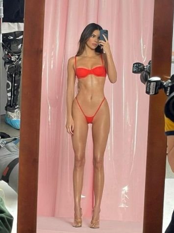 Wow! N-ai cum sa nu te indragostesti de ele. Pictorial de exceptie cu cele mai sexy surori din lume_6
