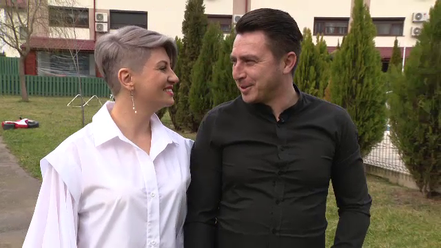 Ea e secretul nestiut pana acum din viata lui Ilie Poenaru! A convins-o sa renunte la viata din Anglia dupa ce s-au cunoscut la o nunta! Super poveste de Valentine's Day_8