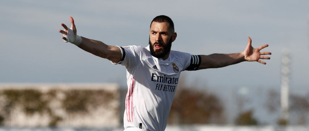 Real, DISPERATA sa o loveasca pe Atletico! Victorie clara cu Valencia: mai sunt 5 puncte pana la rivala din Madrid! Benzema, gol aplaudat in picioare de Zidane