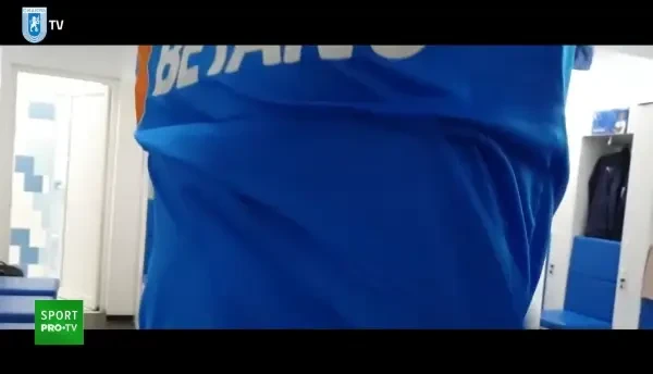 Primele imagini cu Juan Camara la Craiova! Reactia fanilor dupa anuntul transferului fostului jucator de la Dinamo